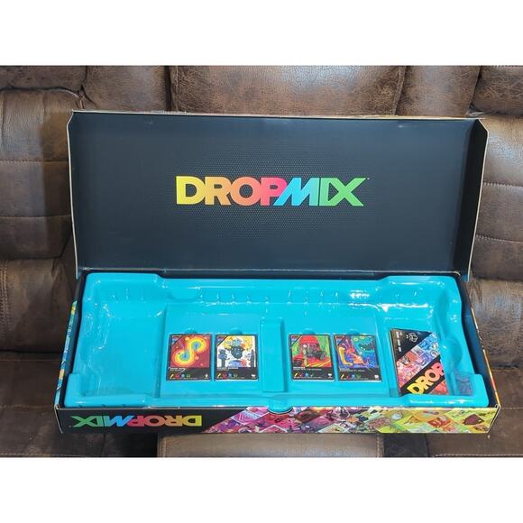 Dropmix Starter Set DropMix Music Gaming System Board Game Hasbro C3410 New Open - Picture 3 of 7